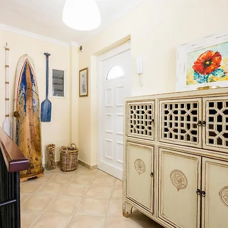 Casa vacanze A 4 Floors House With A Large Capacity