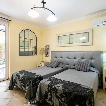 Casa vacanze A 4 Floors House With A Large Capacity